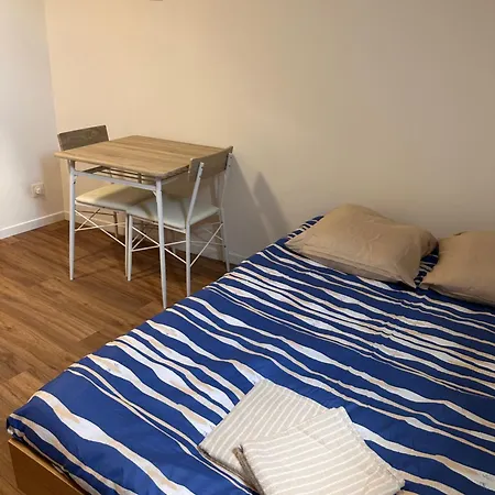 Urbain Et Fonctionnel Climatise Apartman *